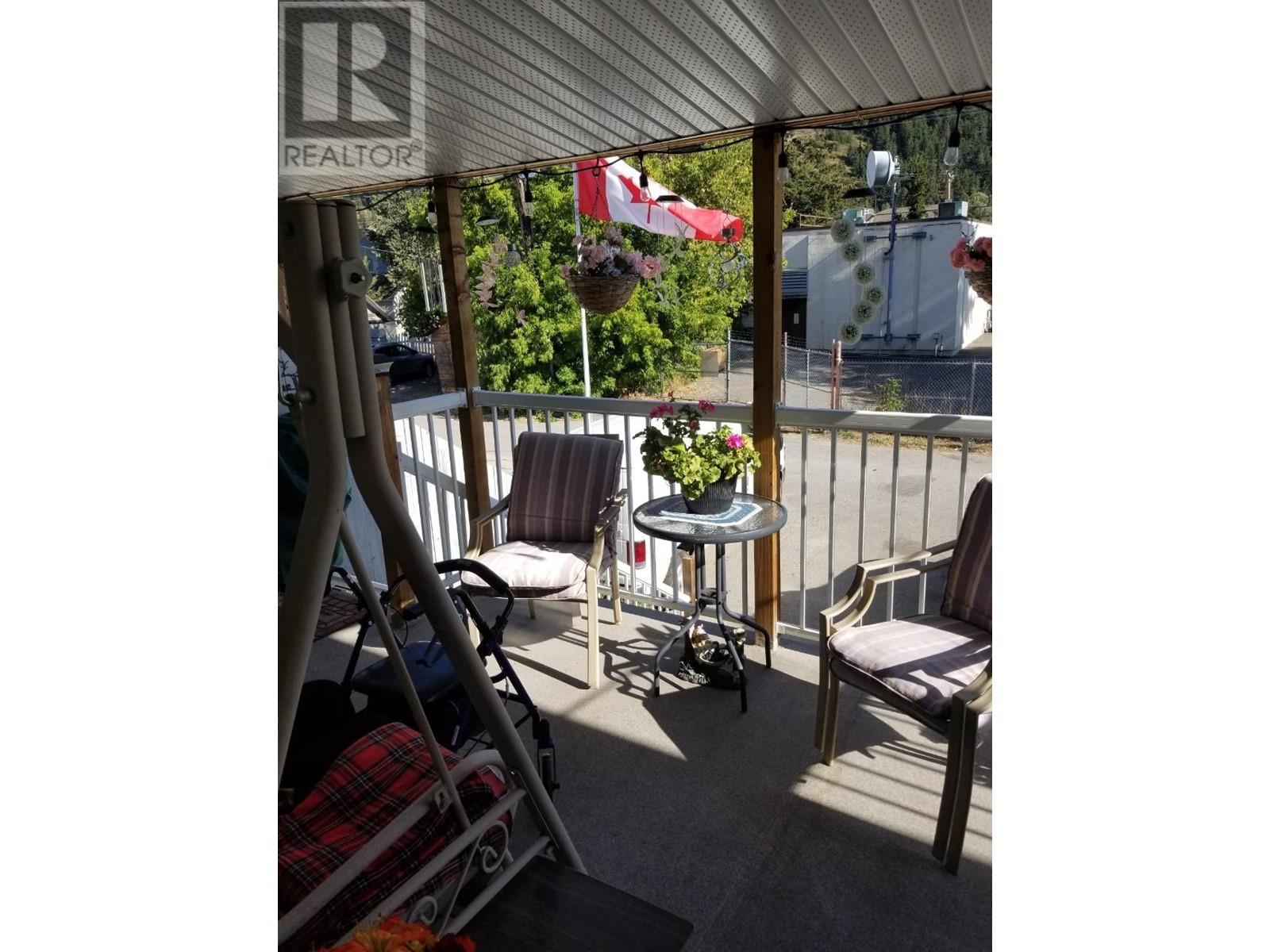 721/725 Shuswap Ave, Chase, British Columbia   - Photo 47 - 176779