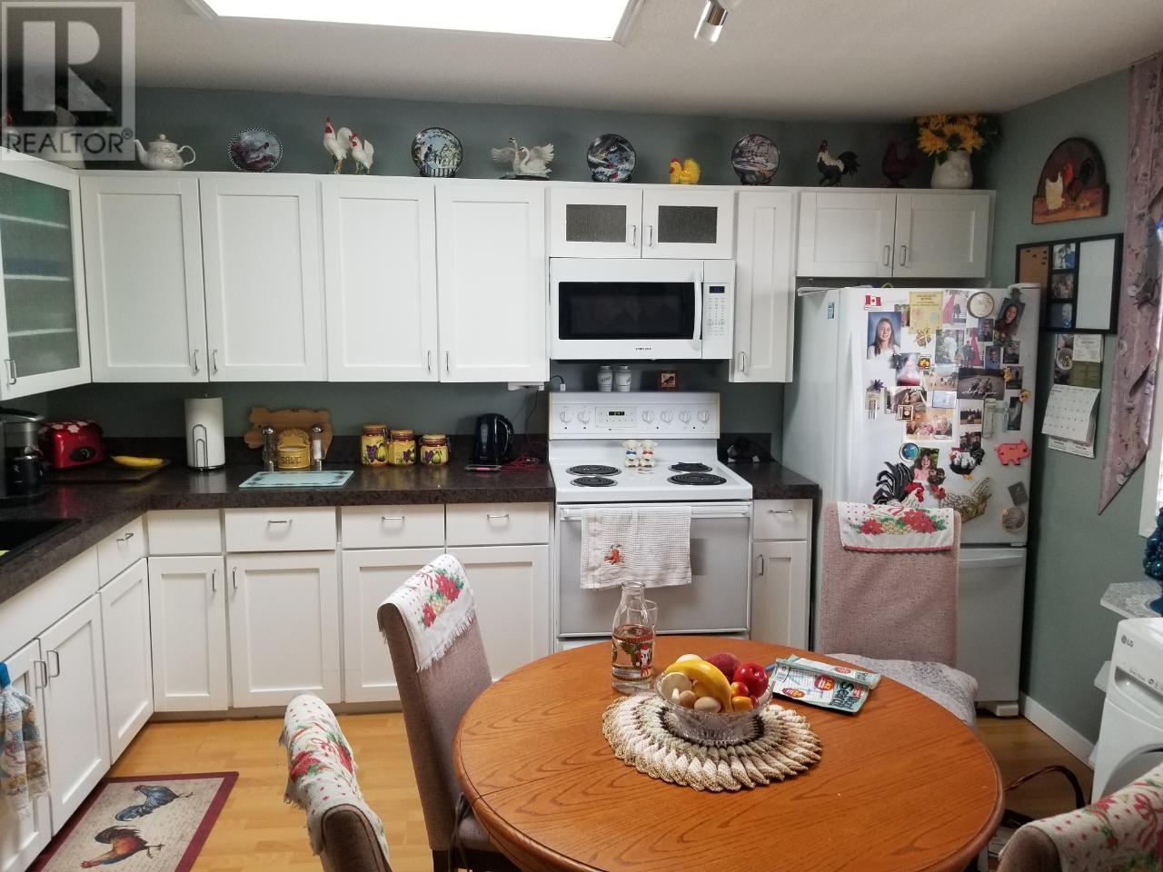 721/725 Shuswap Ave, Chase, British Columbia   - Photo 35 - 176779
