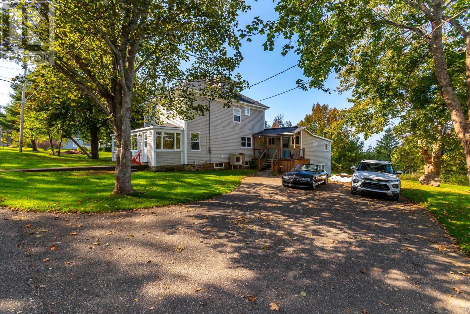 709 Highway 1, Smiths Cove, Nova Scotia  B0S 1S0 - Photo 2 - 202403042