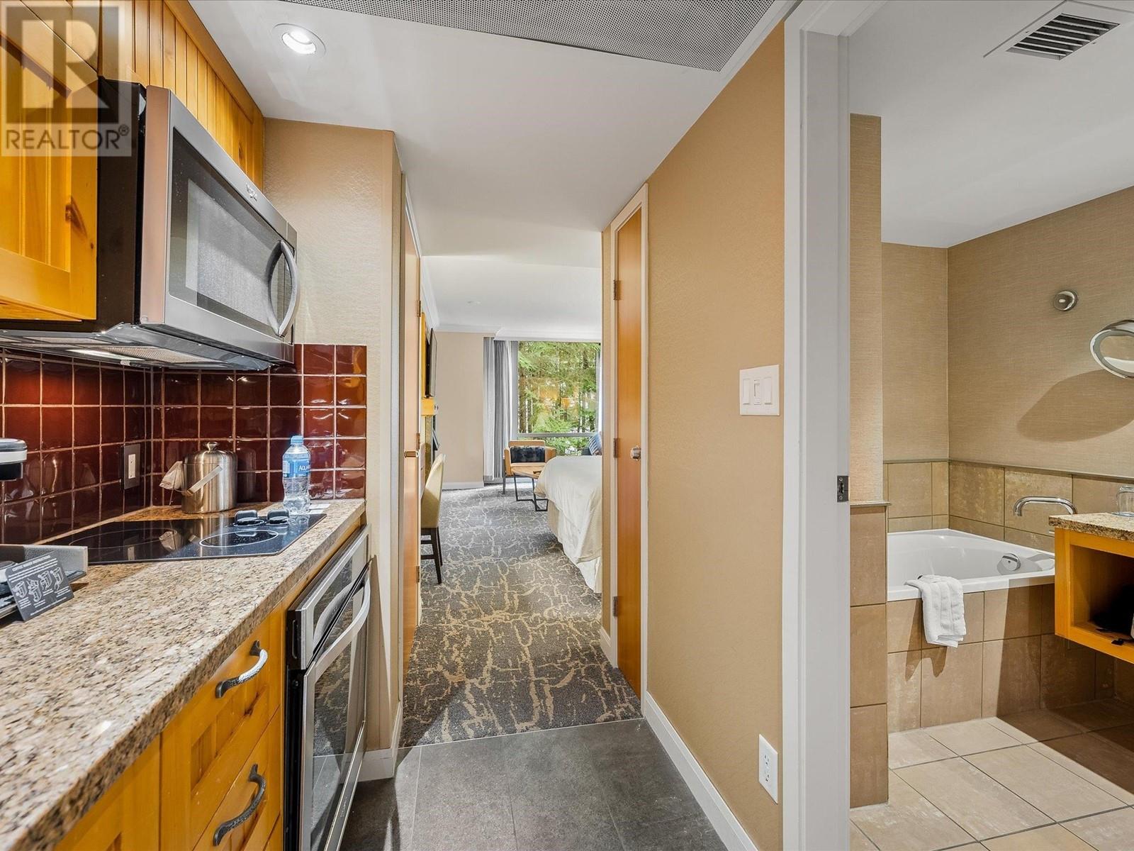 673 4090 Whistler Way, Whistler, British Columbia  V8E 1J3 - Photo 11 - R2850872