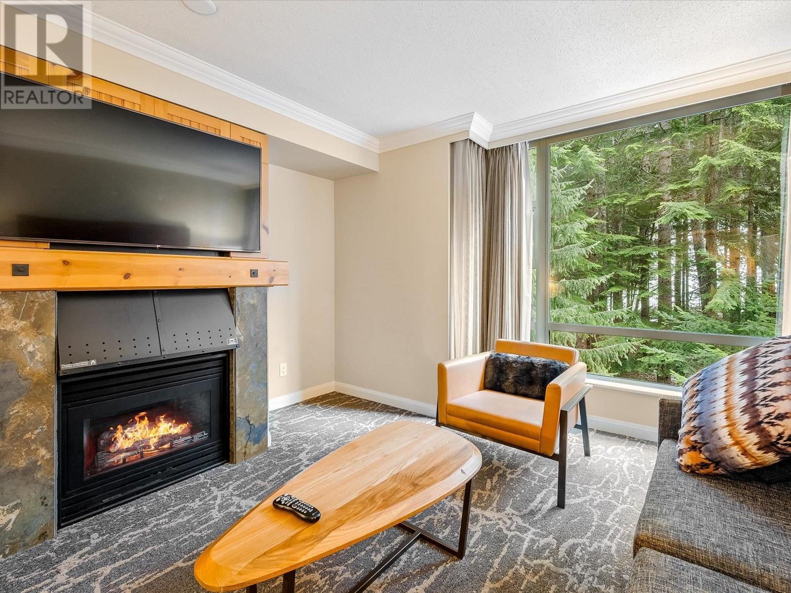673 4090 Whistler Way, Whistler, British Columbia  V8E 1J3 - Photo 2 - R2850872