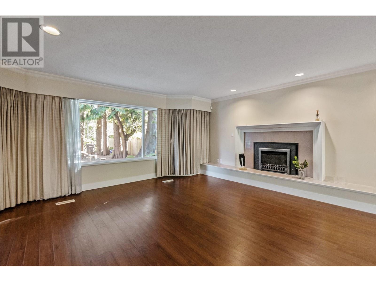 440 Walker Street, Coquitlam, British Columbia  V3K 4E3 - Photo 4 - R2850865