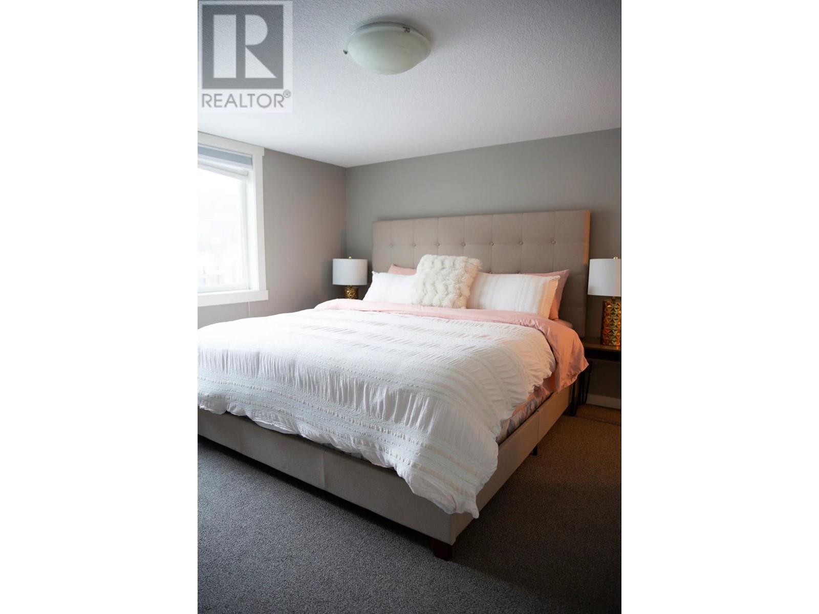 225 Kicking Horse Place Vernon