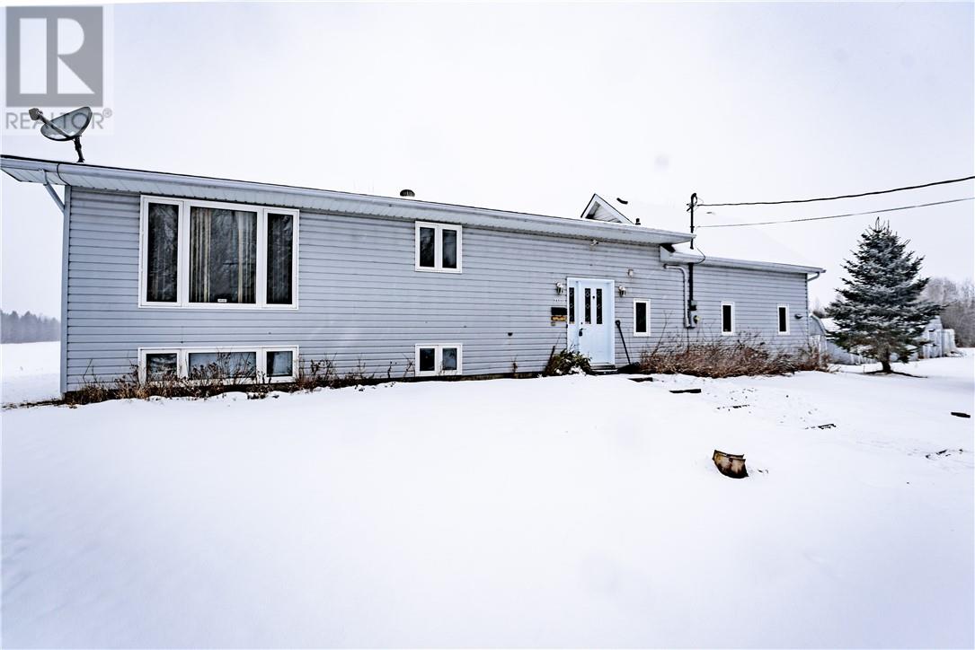 200 Lavallee Road, Chelmsford, Ontario  P0M 1L0 - Photo 1 - 2115187