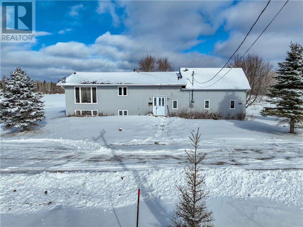 200 Lavallee Road, Chelmsford, Ontario  P0M 1L0 - Photo 3 - 2115187