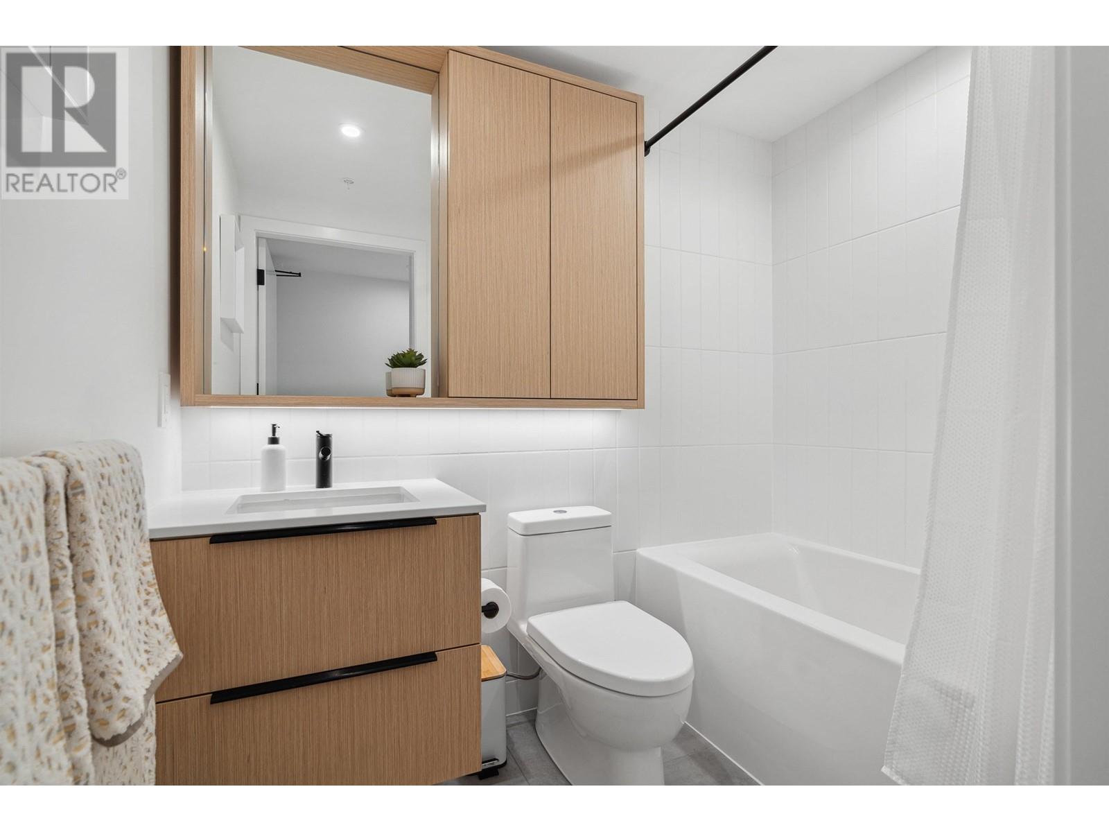 313 2520 Guelph Street, Vancouver, British Columbia  V5T 0K7 - Photo 19 - R2850983