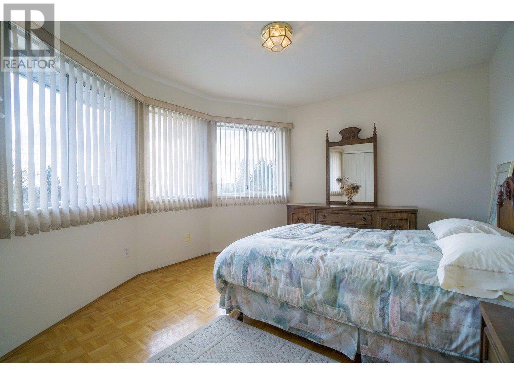 2651 Phillips Avenue, Burnaby, British Columbia  V5A 4R7 - Photo 14 - R2851072
