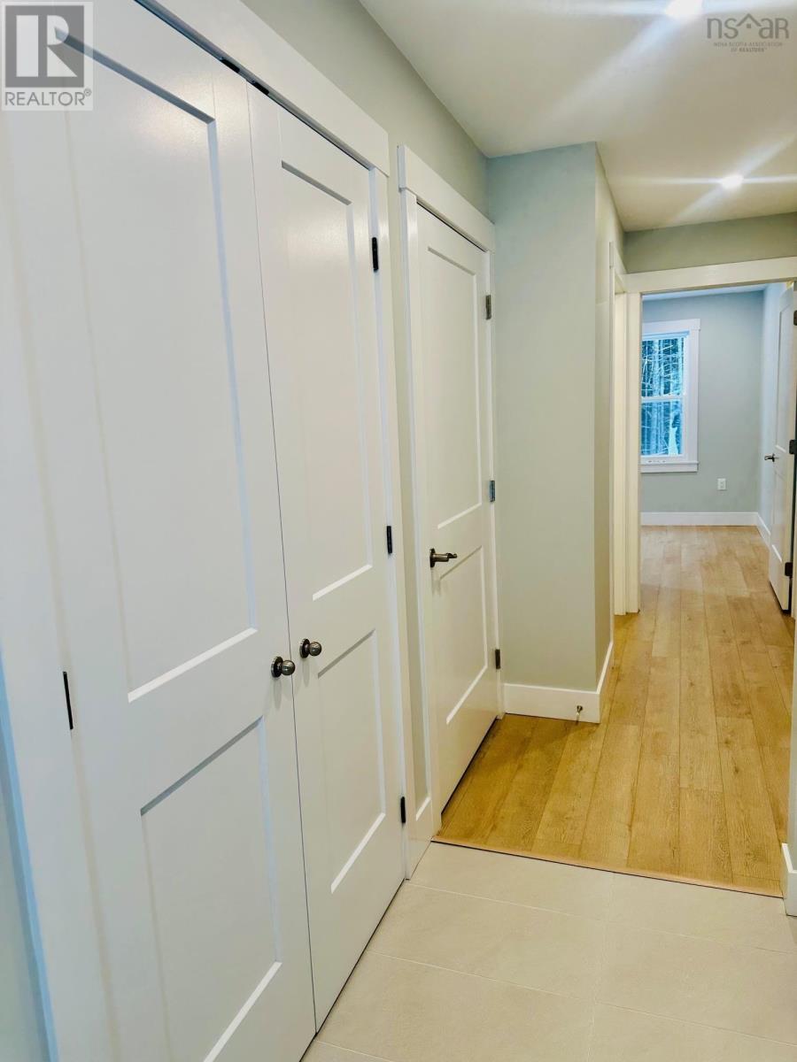 42 Jorphie Drive, East Uniacke, Nova Scotia  B0N 1Z0 - Photo 19 - 202403089