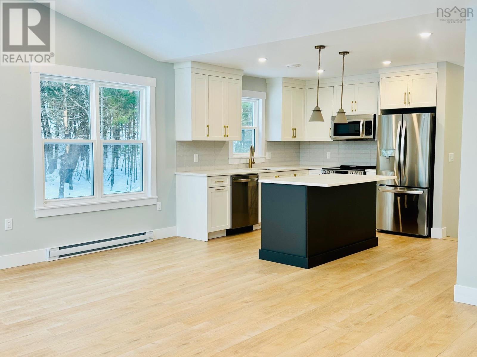 42 Jorphie Drive, East Uniacke, Nova Scotia  B0N 1Z0 - Photo 4 - 202403089