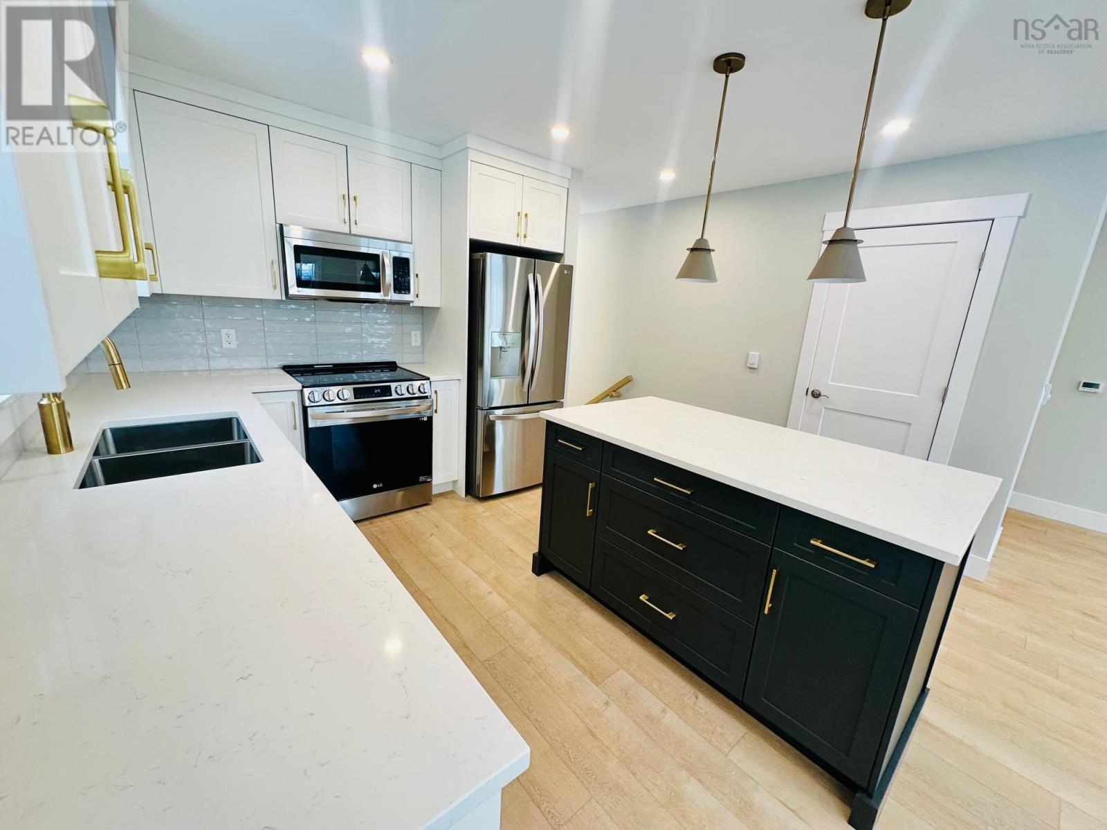 42 Jorphie Drive, East Uniacke, Nova Scotia  B0N 1Z0 - Photo 6 - 202403089