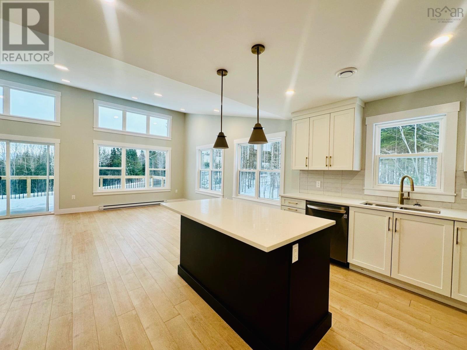 42 Jorphie Drive, East Uniacke, Nova Scotia  B0N 1Z0 - Photo 7 - 202403089