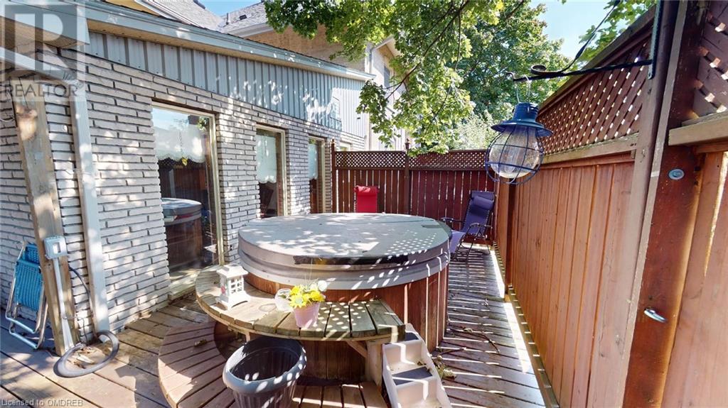 540 10th Avenue, Hanover, Ontario  N4N 2P4 - Photo 12 - 40543020