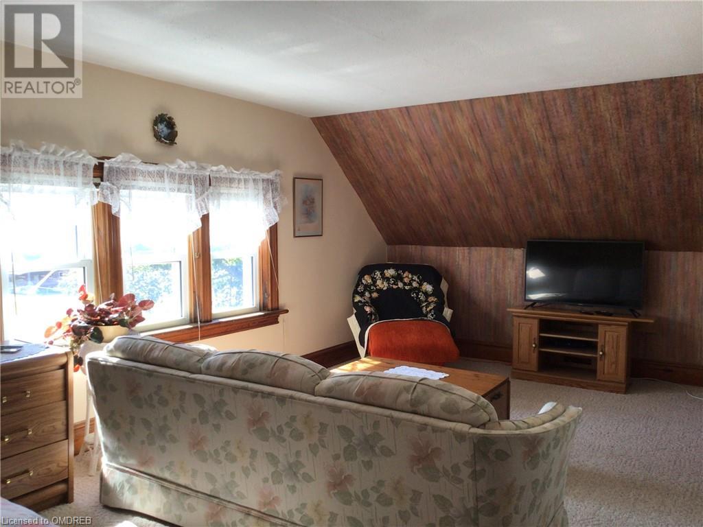 540 10th Avenue, Hanover, Ontario  N4N 2P4 - Photo 40 - 40543020