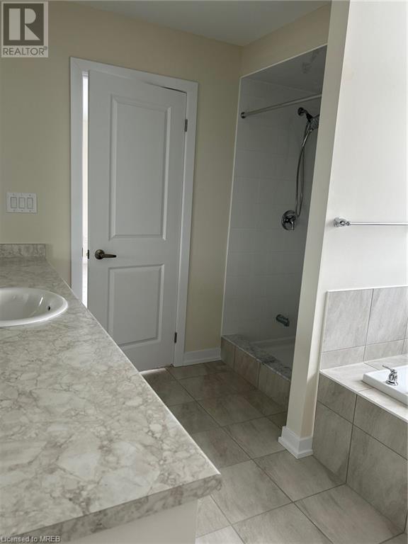 57 Wintergreen Crescent, Haldimand, Ontario  N3W 0H5 - Photo 33 - 40532618