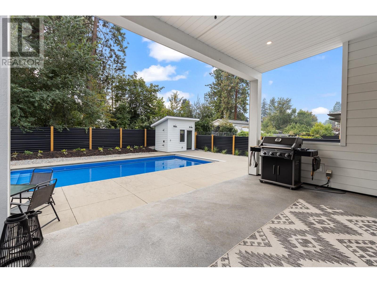 689 Balsam Road Kelowna