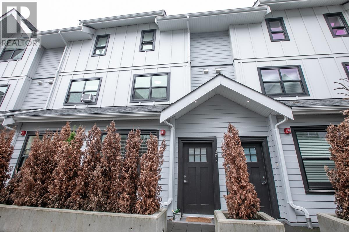 303 6933 Arcola Street, Burnaby, British Columbia  V5E 1H5 - Photo 1 - R2851139