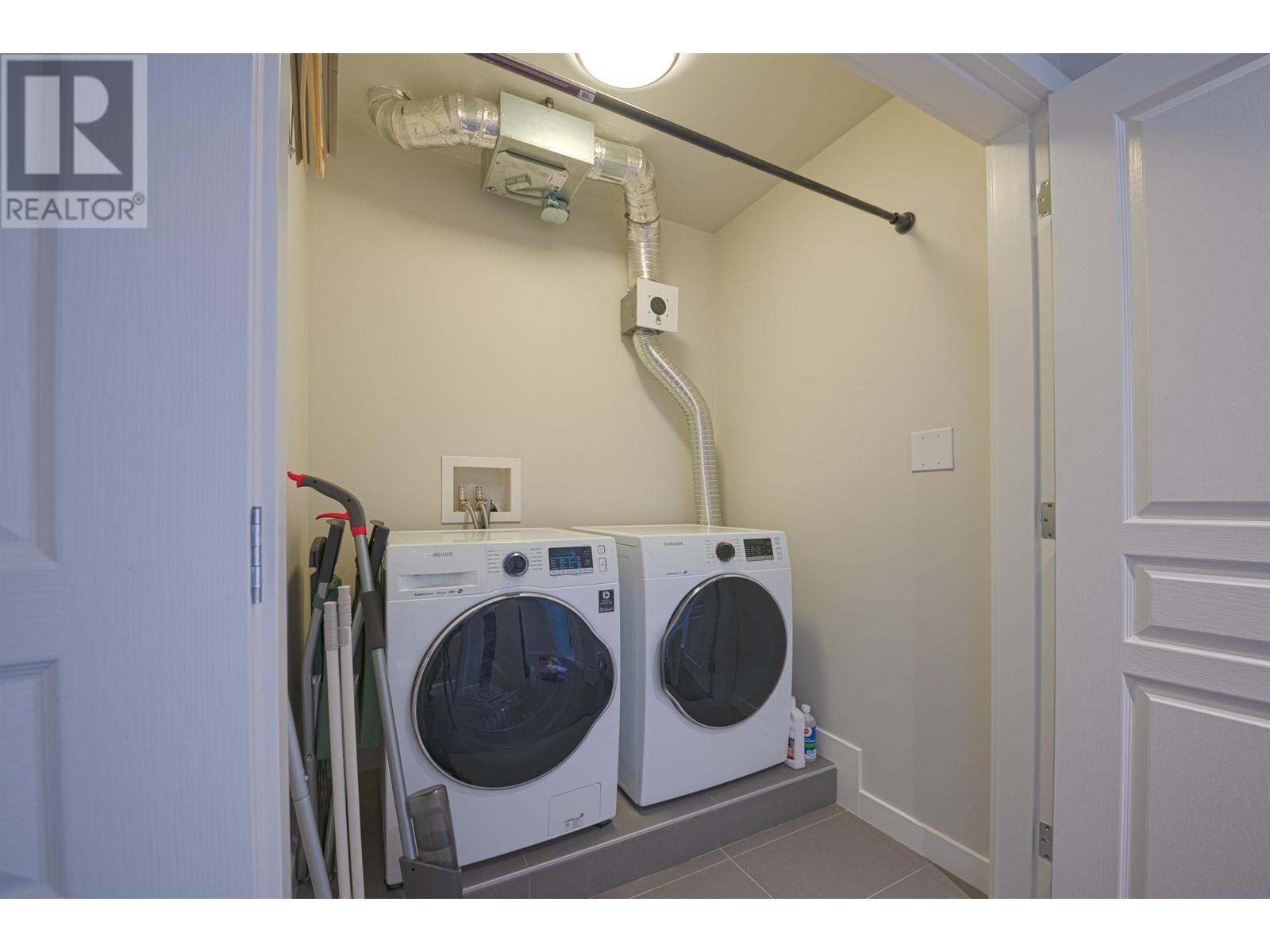 2906 3093 Windsor Gate, Coquitlam, British Columbia  V3B 0N2 - Photo 13 - R2850814