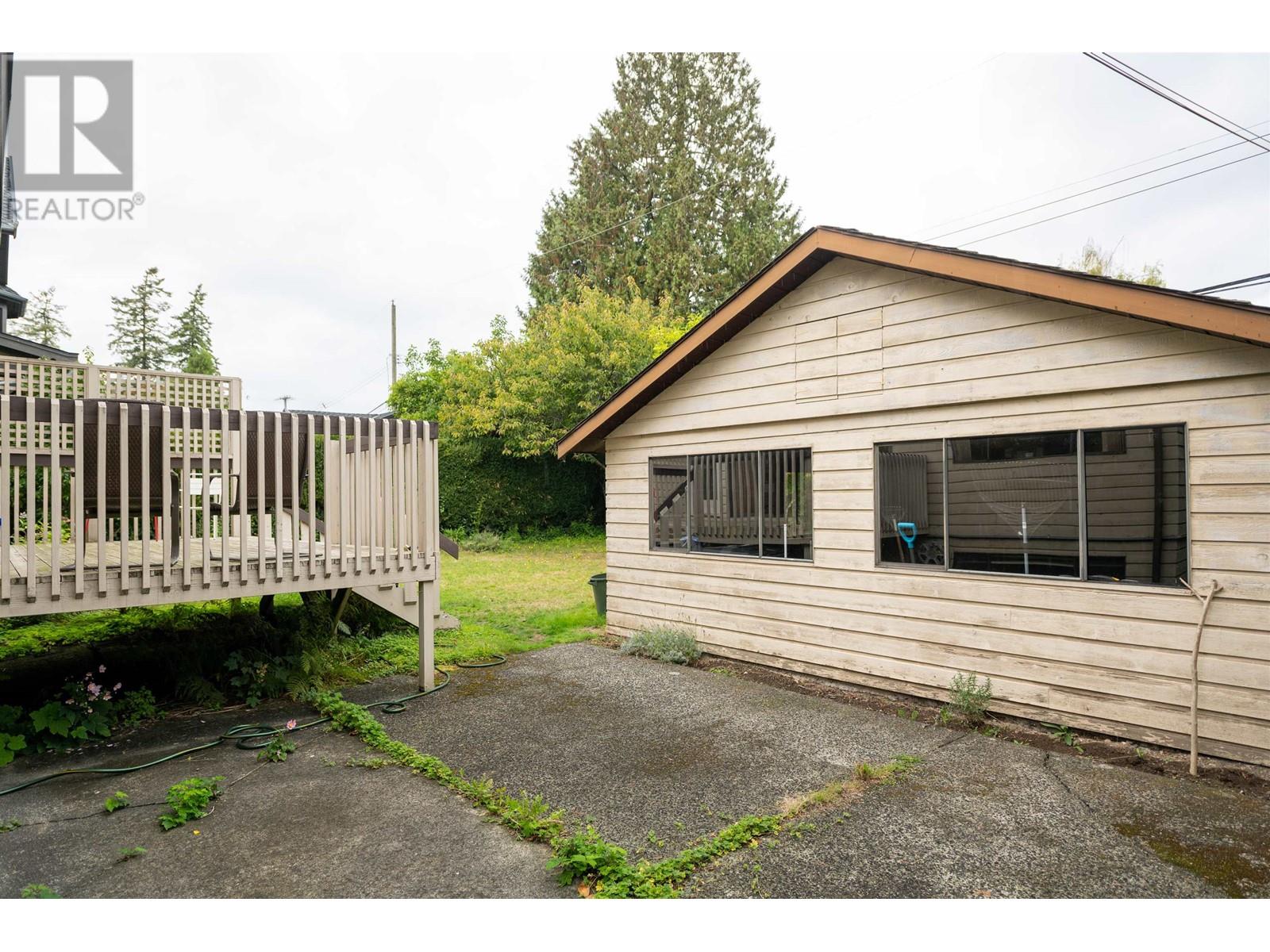 Listing Picture 27 of 29 : 1249 W 39TH AVENUE, Vancouver / 溫哥華 - 魯藝地產 Yvonne Lu Group - MLS Medallion Club Member