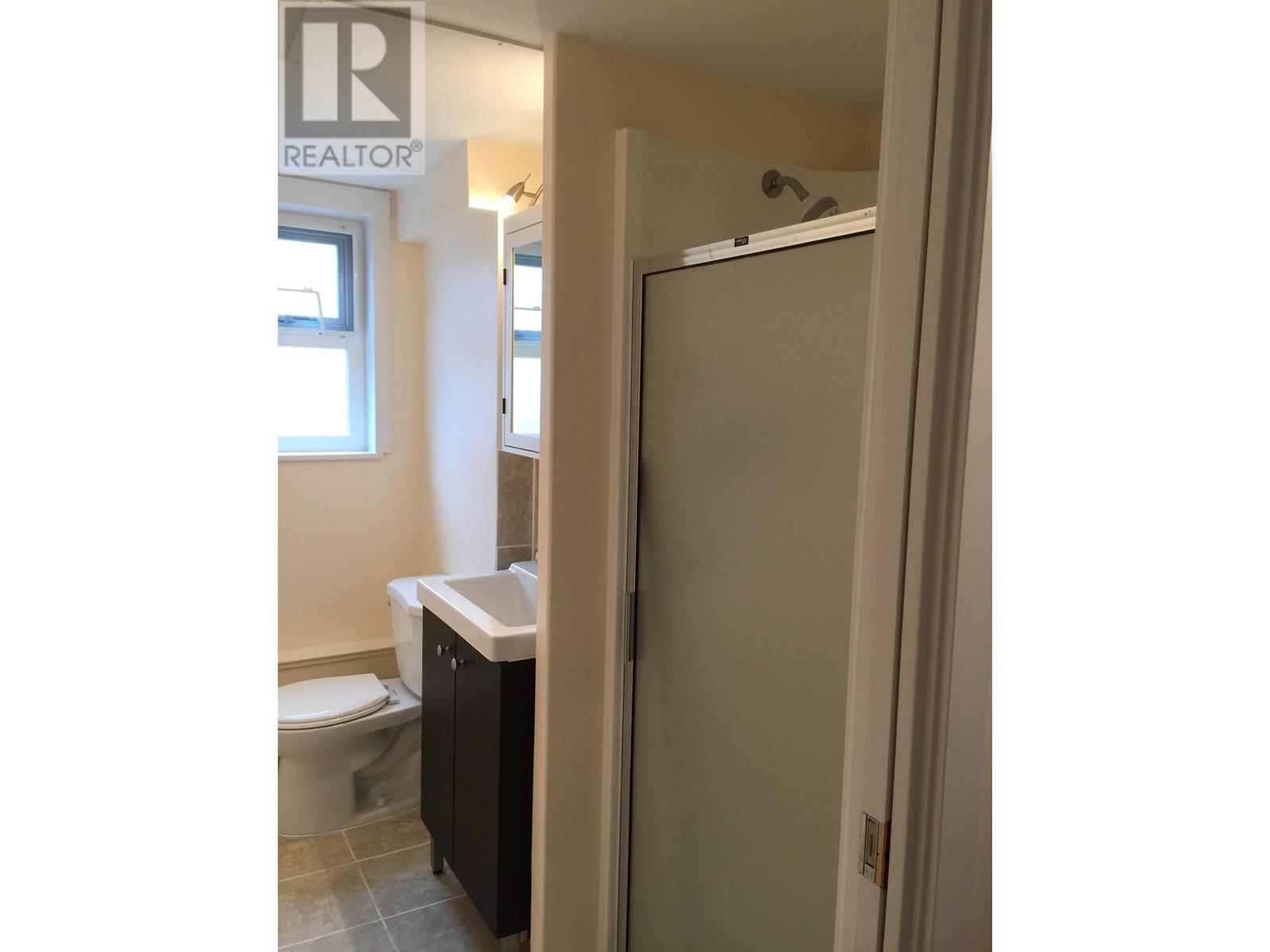 2286 Austin Avenue, Coquitlam, British Columbia  V3K 3S1 - Photo 11 - R2851220