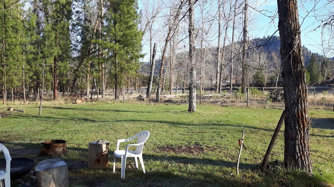6380 12th Street, Grand Forks, British Columbia  V0H 1H0 - Photo 8 - 2475048