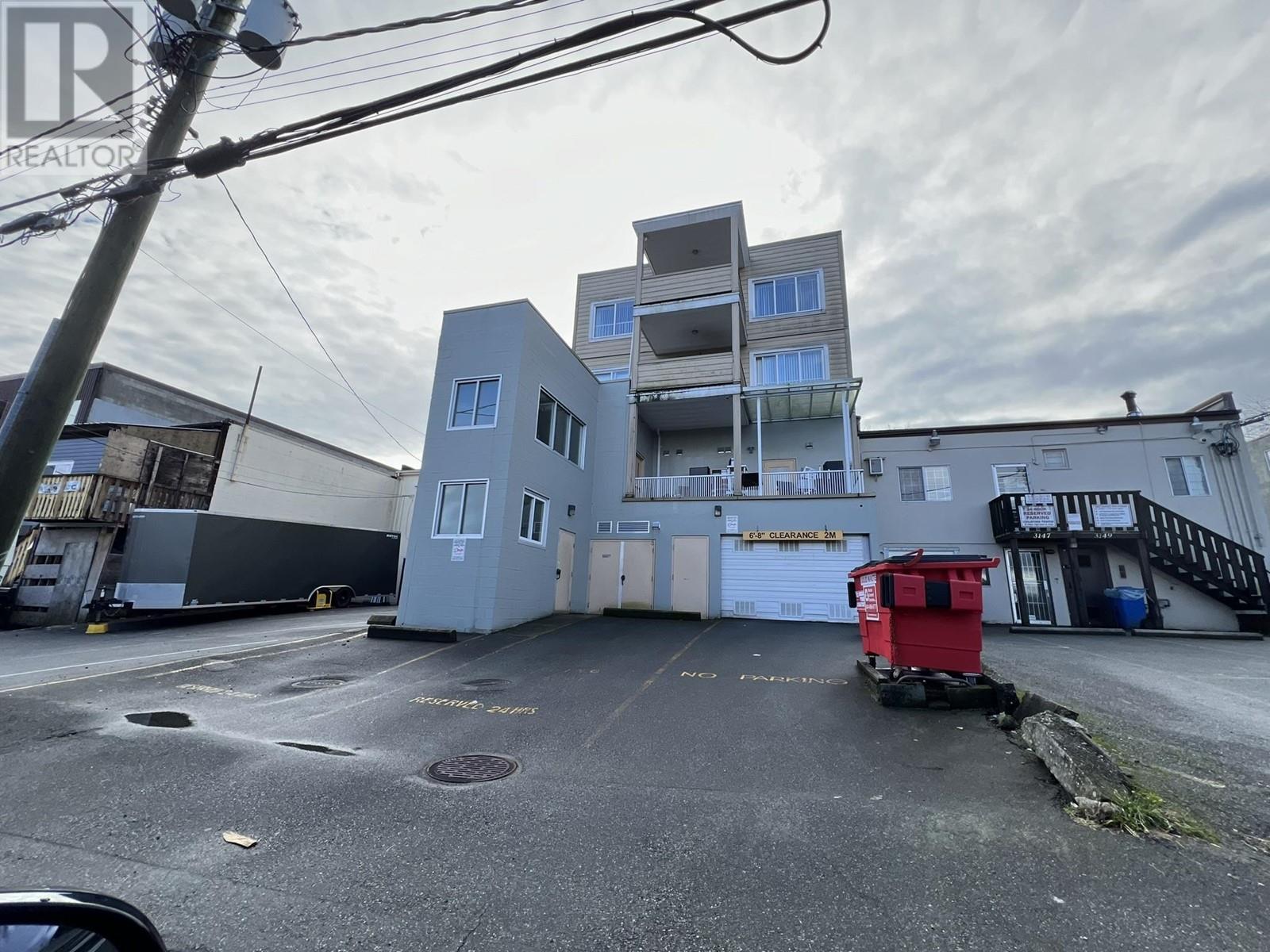 3155 Kingsway, Vancouver, British Columbia  V5R 5K2 - Photo 2 - C8057695