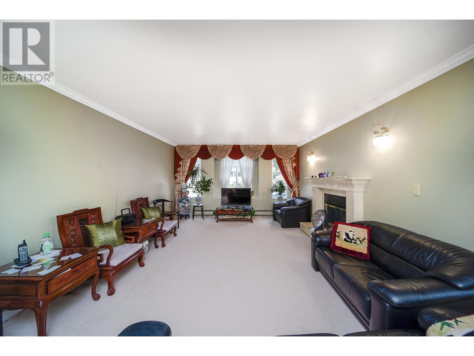 6338 Neville Street, Burnaby, British Columbia  V5E 1A6 - Photo 5 - R2851130