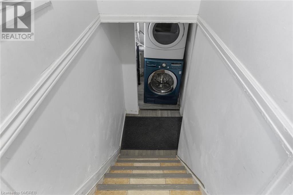 559 Upper Sherman Avenue Unit# Lower, Hamilton, Ontario  L8V 3L9 - Photo 3 - 40543335