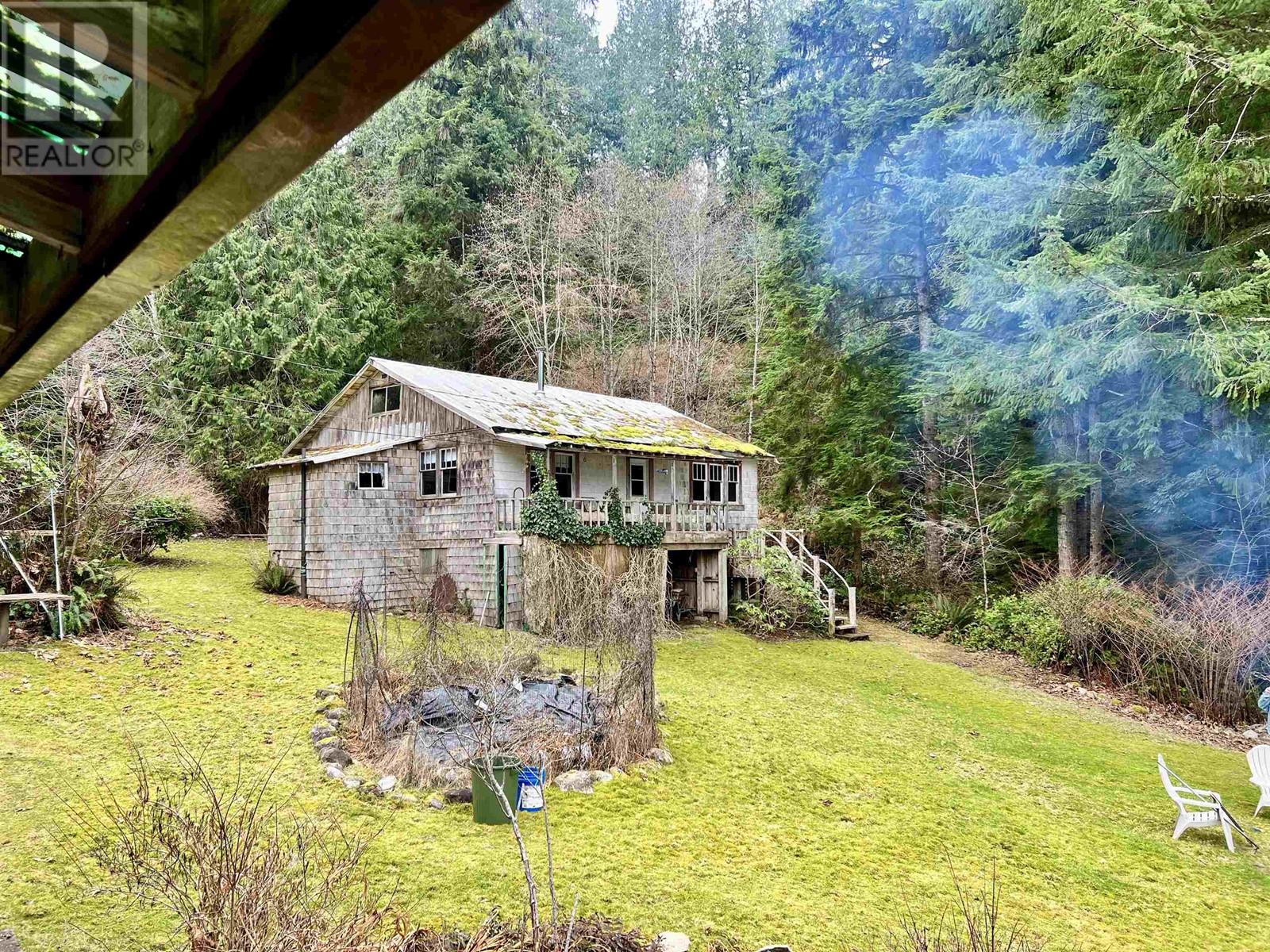 6999 Old School Trail, Egmont, British Columbia  V0N 1N0 - Photo 4 - R2851247