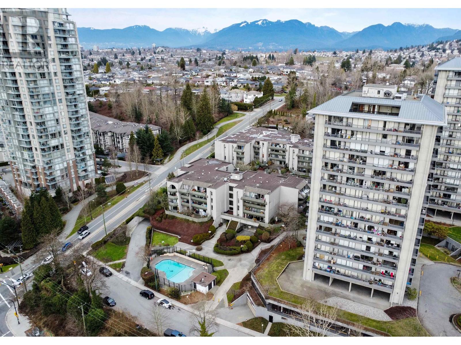 209 4941 Lougheed Highway, Burnaby, British Columbia  V5B 4S6 - Photo 2 - R2851013