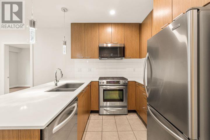 308 1330 Marine Drive, North Vancouver, British Columbia  V6Z 1N9 - Photo 6 - R2851263