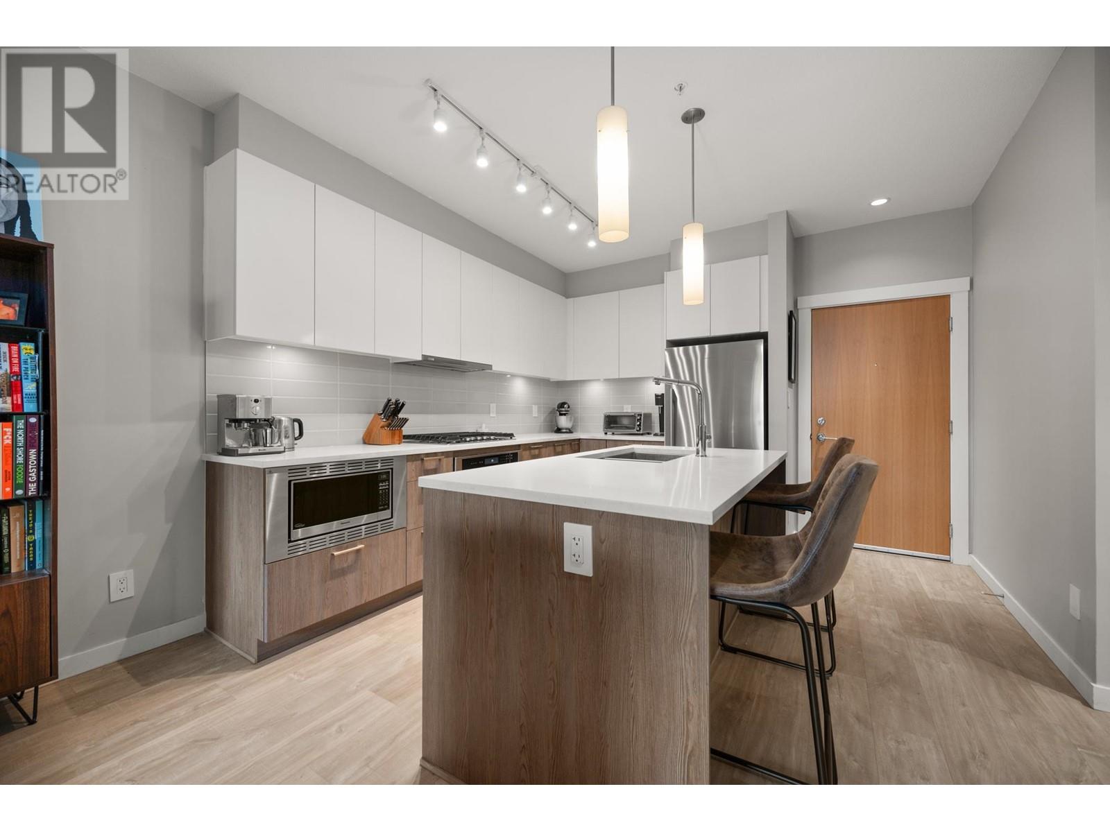111 615 E 3rd Street, North Vancouver, British Columbia  V7L 0G3 - Photo 6 - R2851266