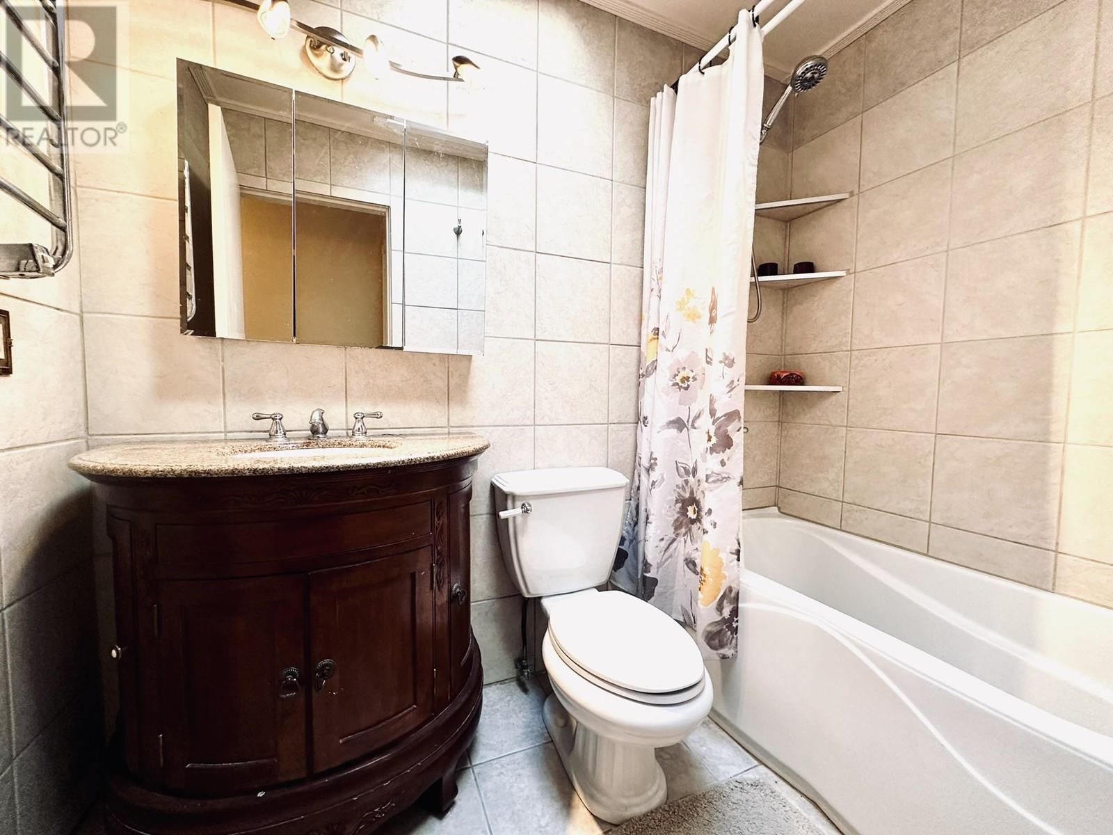 318 888 Kingsway, Vancouver, British Columbia  V5V 3C3 - Photo 22 - R2851283