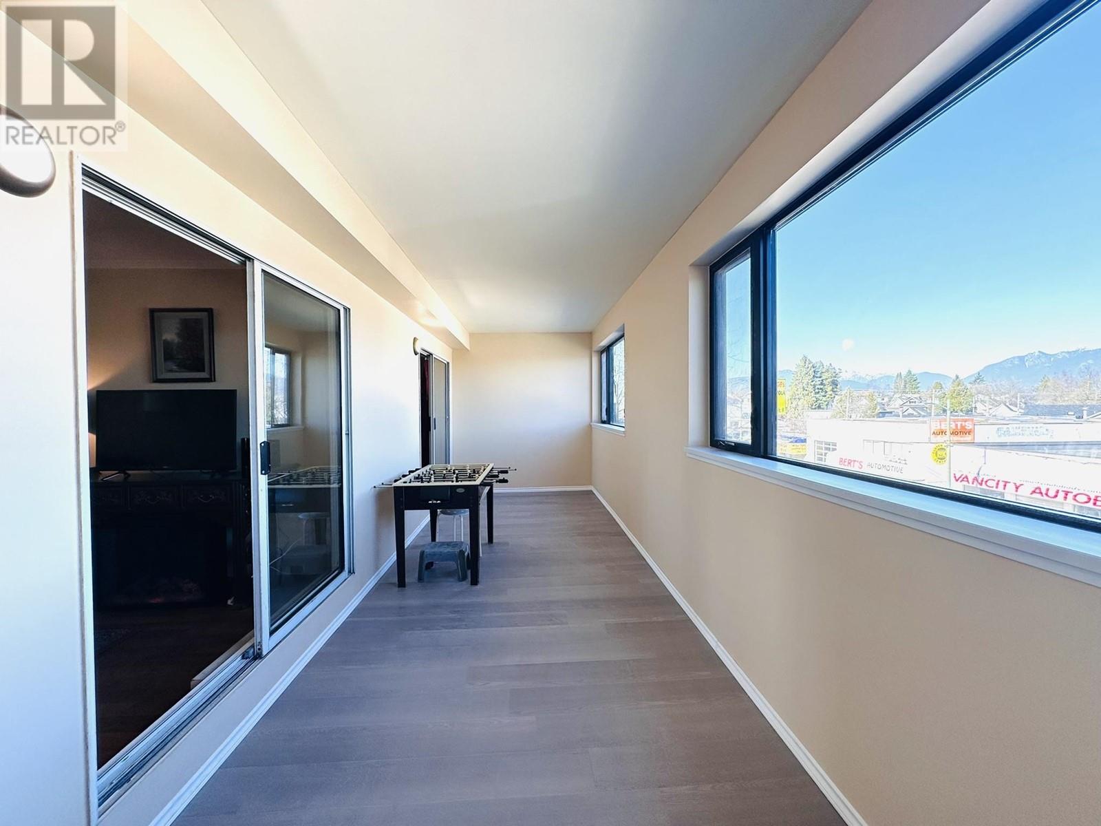 318 888 Kingsway, Vancouver, British Columbia  V5V 3C3 - Photo 29 - R2851283