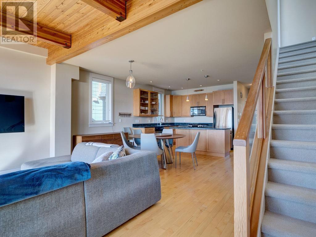 6494 Ember Place, Sechelt, British Columbia  V7Z 0M9 - Photo 17 - R2851321