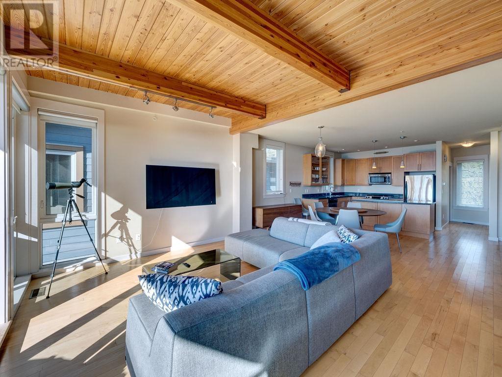 6494 Ember Place, Sechelt, British Columbia  V7Z 0M9 - Photo 6 - R2851321