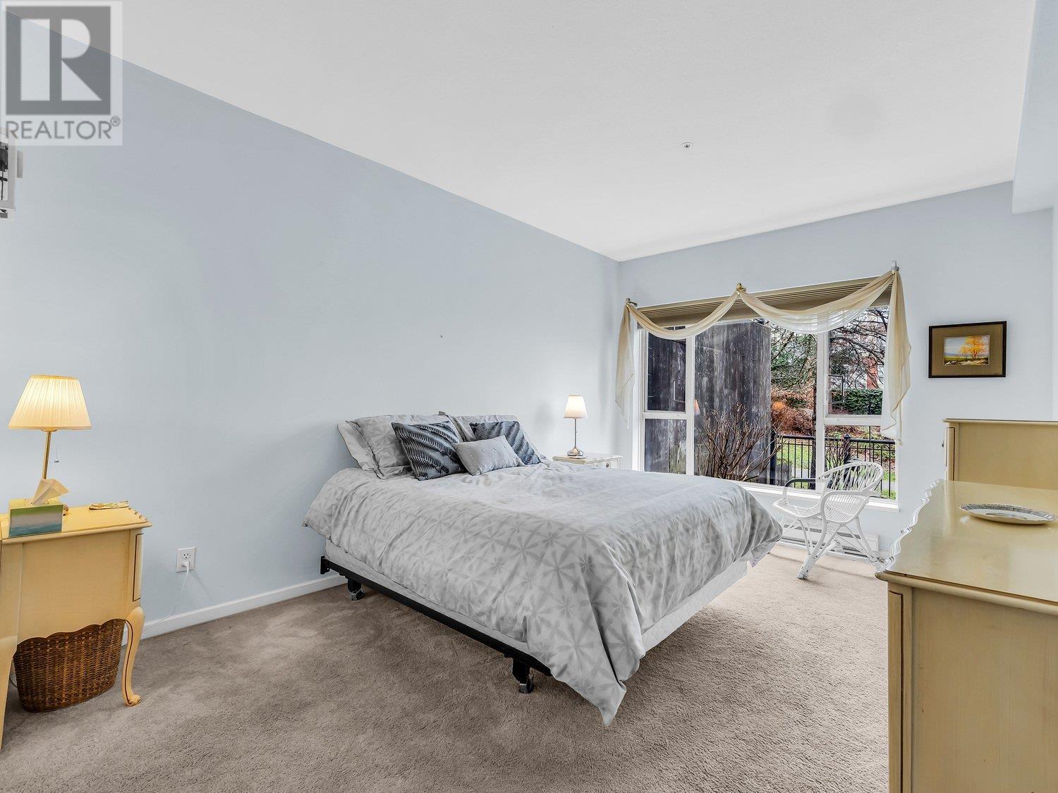 105 5262 Oakmount Crescent, Burnaby, British Columbia  V5H 4R7 - Photo 3 - R2851353