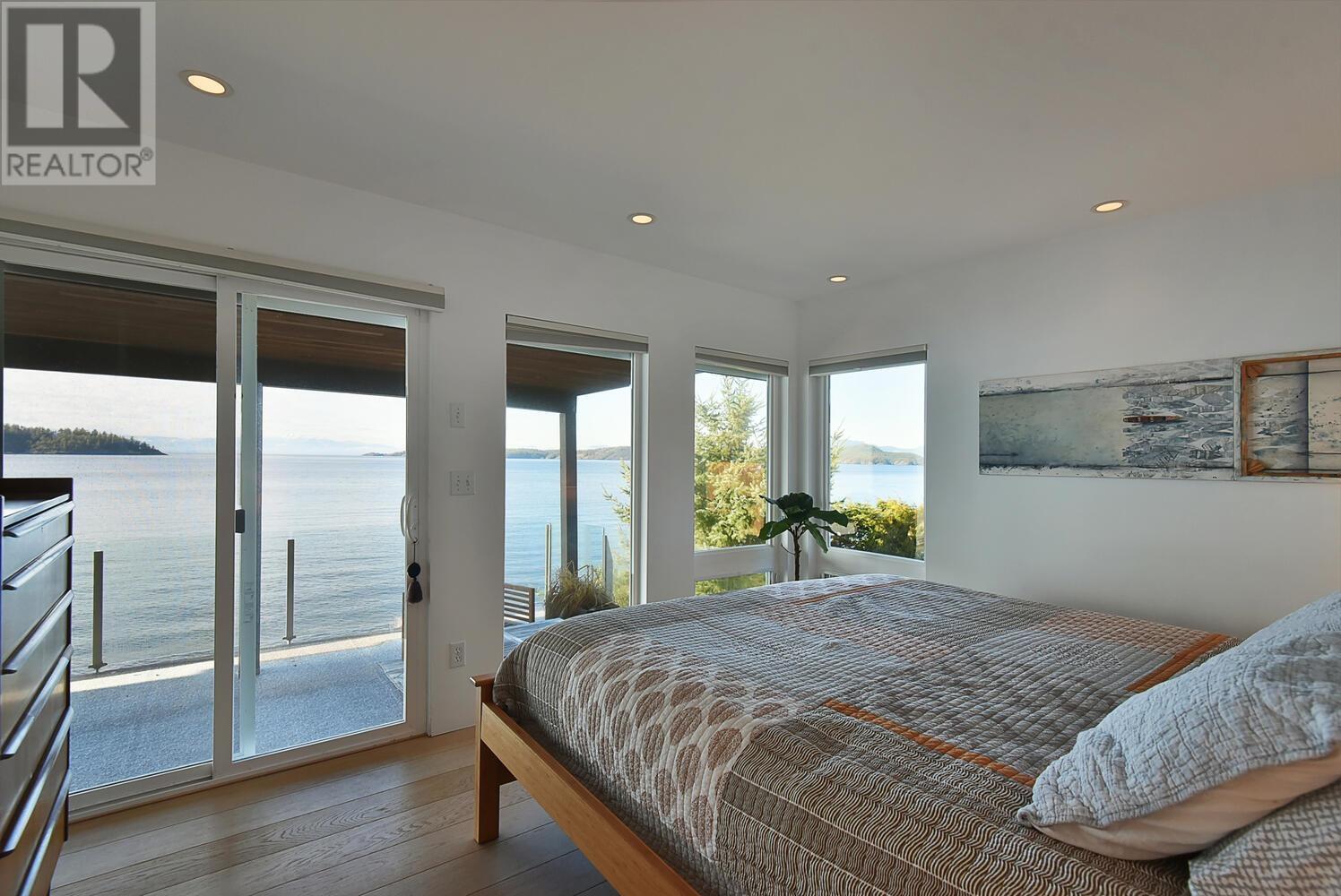 8331 Redrooffs Road, Sechelt, British Columbia  V7Z 1E4 - Photo 17 - R2851323