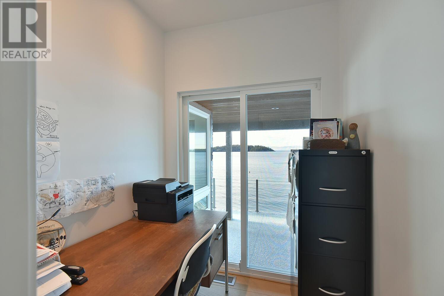8331 Redrooffs Road, Sechelt, British Columbia  V7Z 1E4 - Photo 26 - R2851323