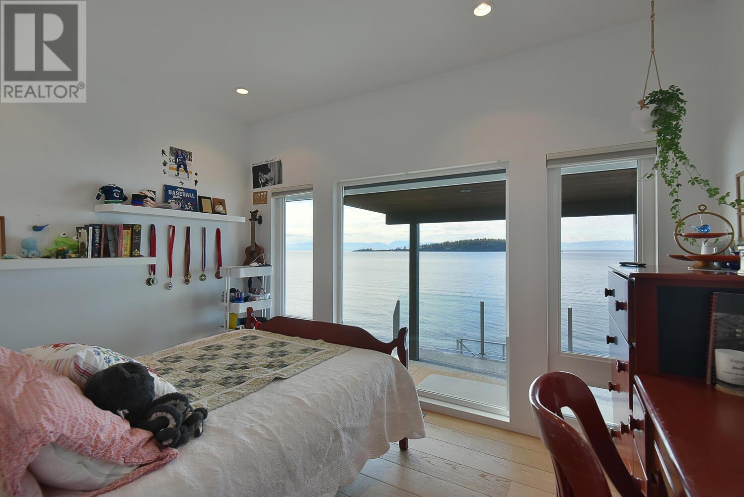 8331 Redrooffs Road, Sechelt, British Columbia  V7Z 1E4 - Photo 31 - R2851323