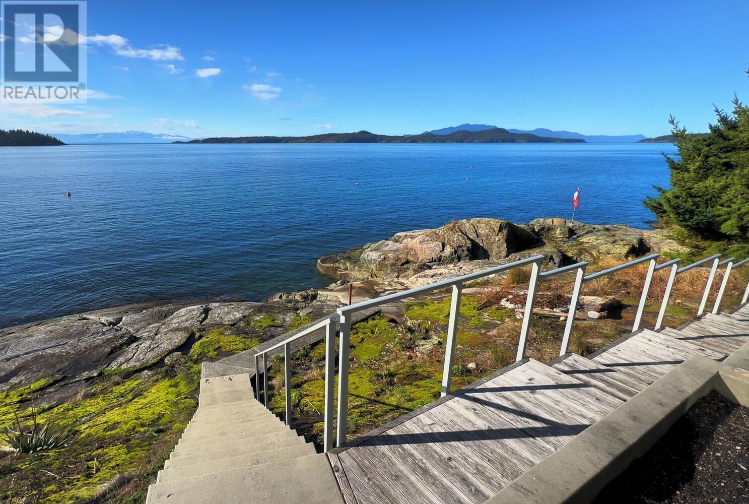 8331 Redrooffs Road, Sechelt, British Columbia  V7Z 1E4 - Photo 33 - R2851323