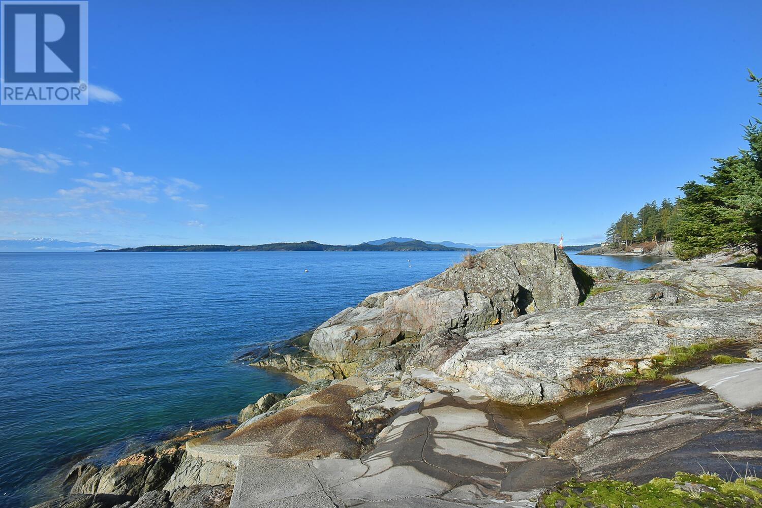8331 Redrooffs Road, Sechelt, British Columbia  V7Z 1E4 - Photo 35 - R2851323