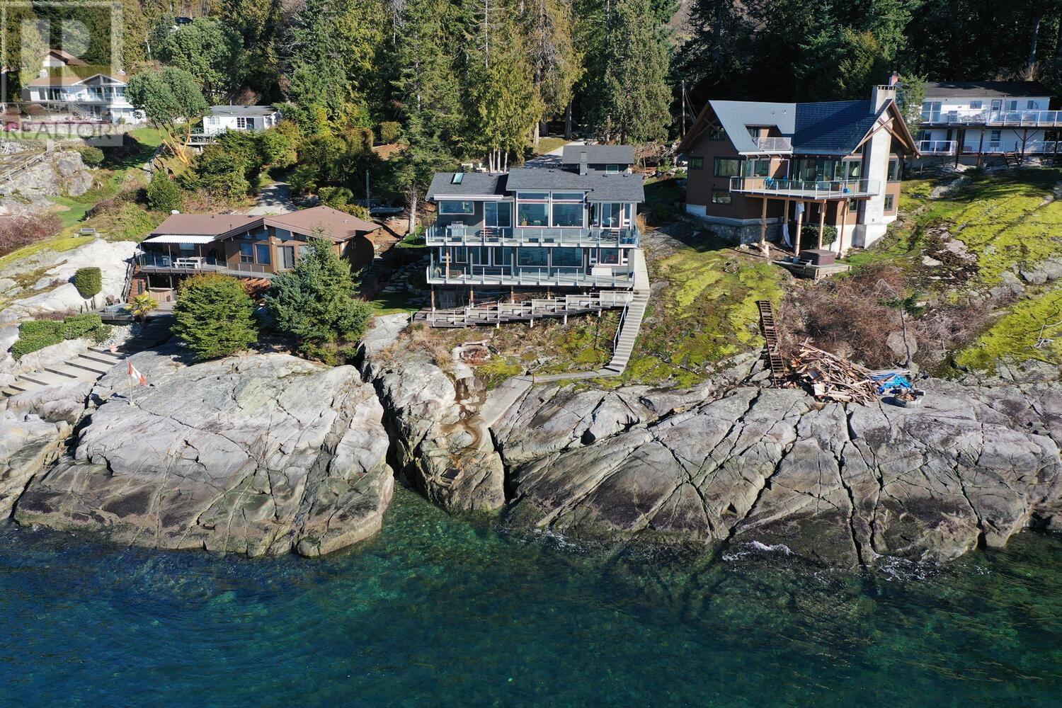 8331 Redrooffs Road, Sechelt, British Columbia  V7Z 1E4 - Photo 36 - R2851323