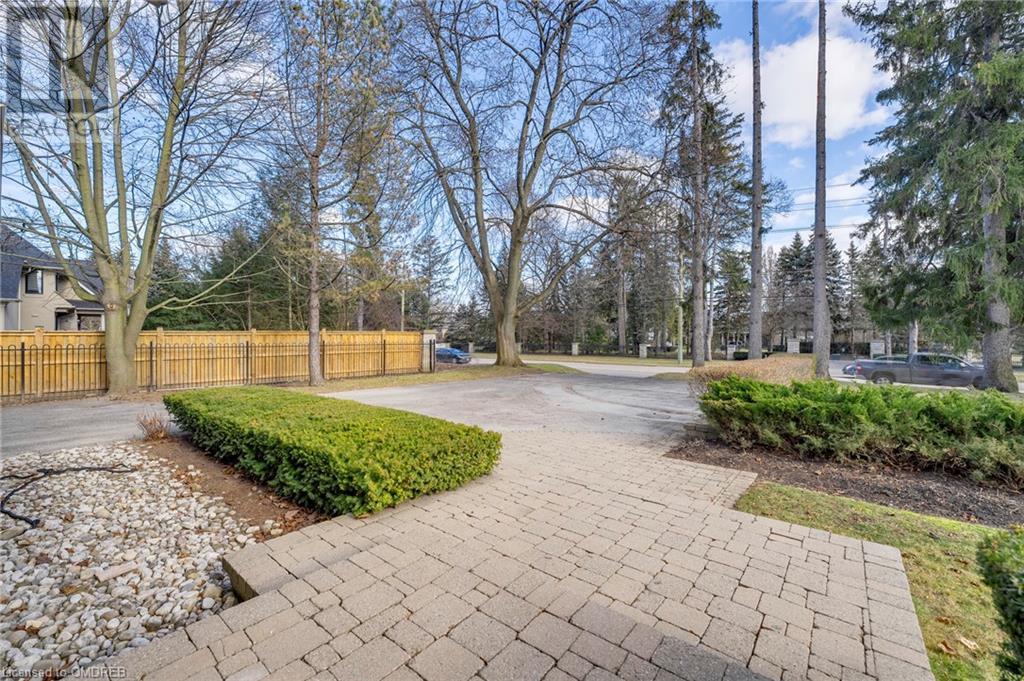 2019 Lakeshore Road E, Oakville, Ontario  L6J 1M4 - Photo 7 - 40543220
