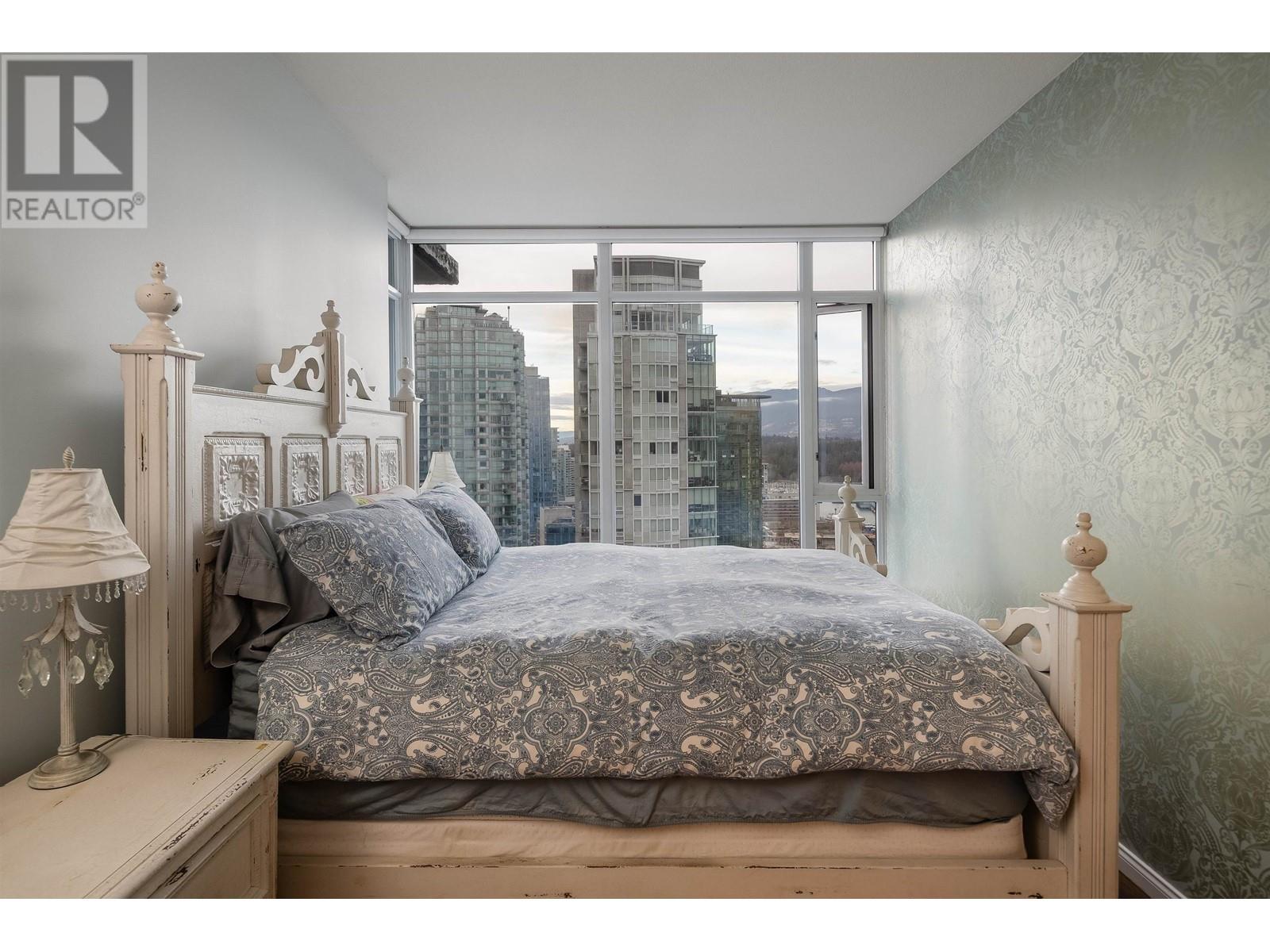 Listing Picture 13 of 31 : 2103 1211 MELVILLE STREET, Vancouver / 溫哥華 - 魯藝地產 Yvonne Lu Group - MLS Medallion Club Member