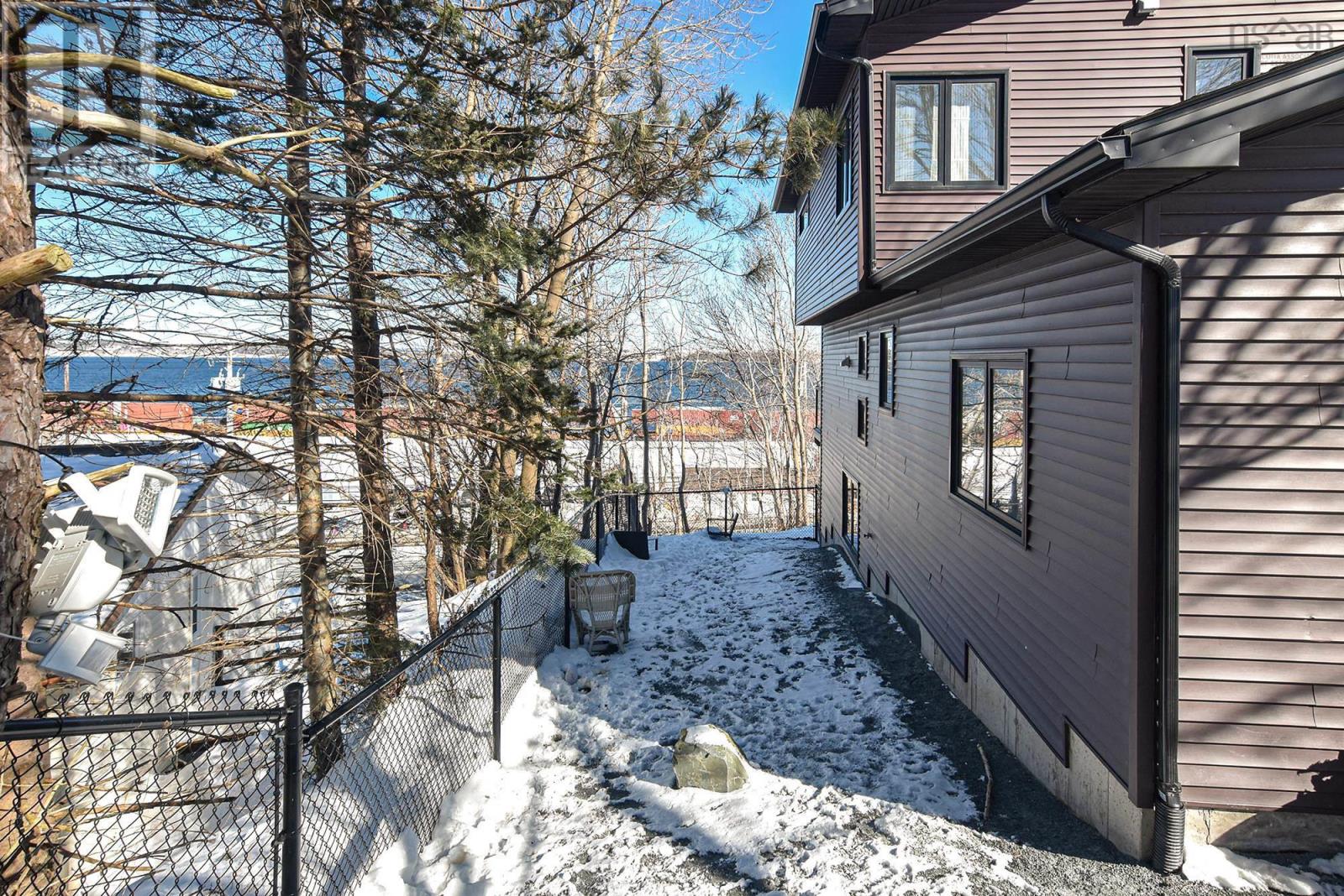 25 Melody Drive, Halifax, Nova Scotia  B3M 1P8 - Photo 35 - 202403111
