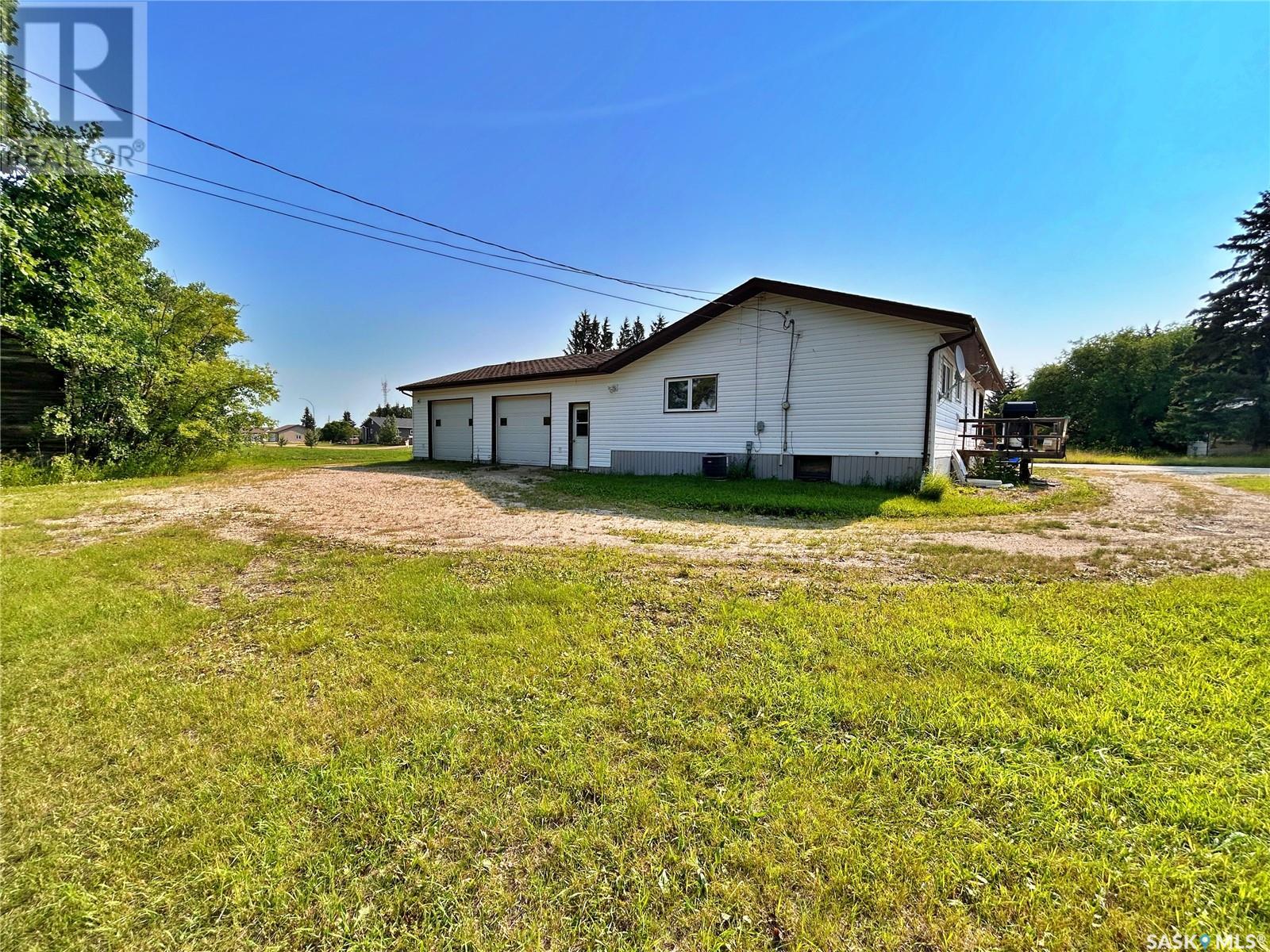 108 Anne Street, Wawota, Saskatchewan  S0G 5A0 - Photo 40 - SK959405