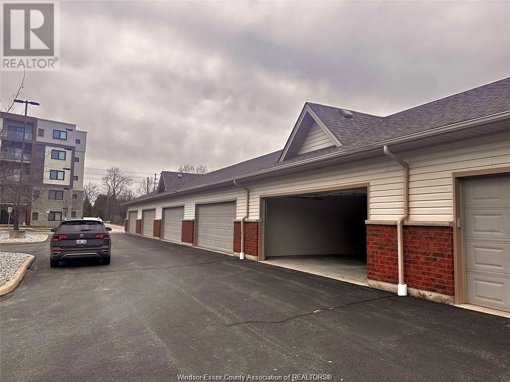 4578 Huron Church Line Road Unit# Garage, Lasalle, Ontario  N9H 1H3 - Photo 3 - 24003004