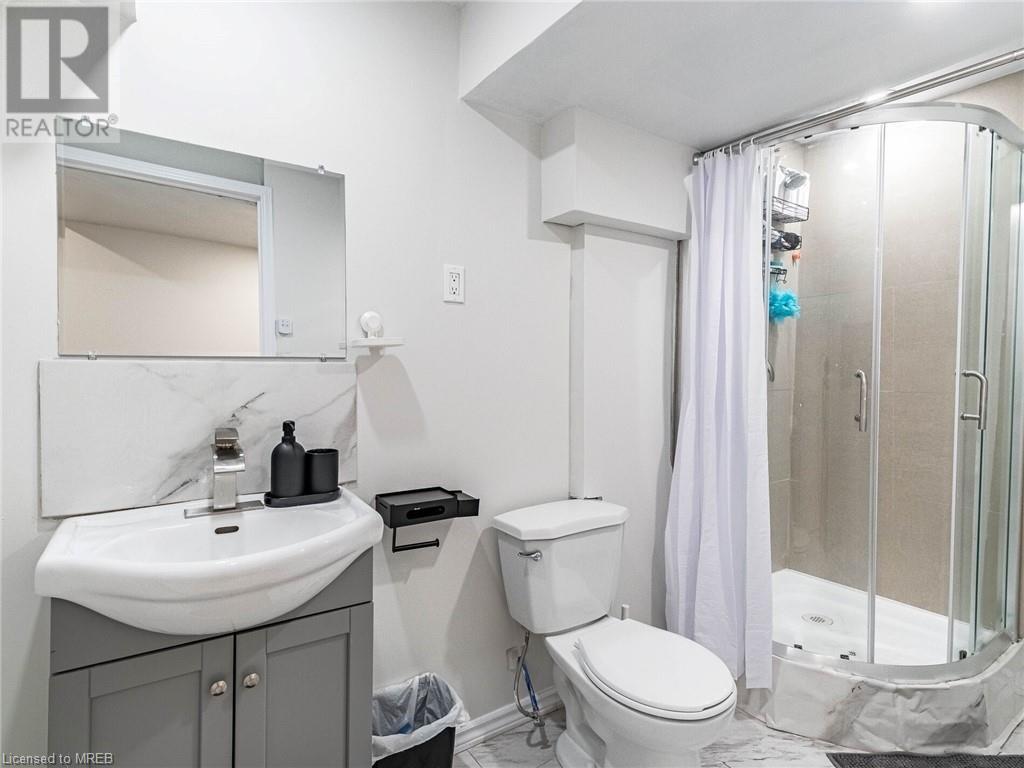 350 Lakebreeze Drive Unit# 8, Clarington, Ontario  L1B 1N2 - Photo 29 - 40543573