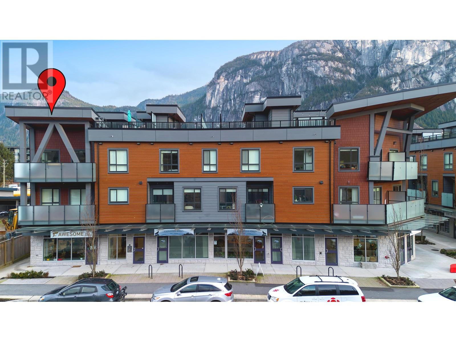 210 37842 Third Avenue, Squamish, British Columbia  V8B 1B9 - Photo 1 - R2851531