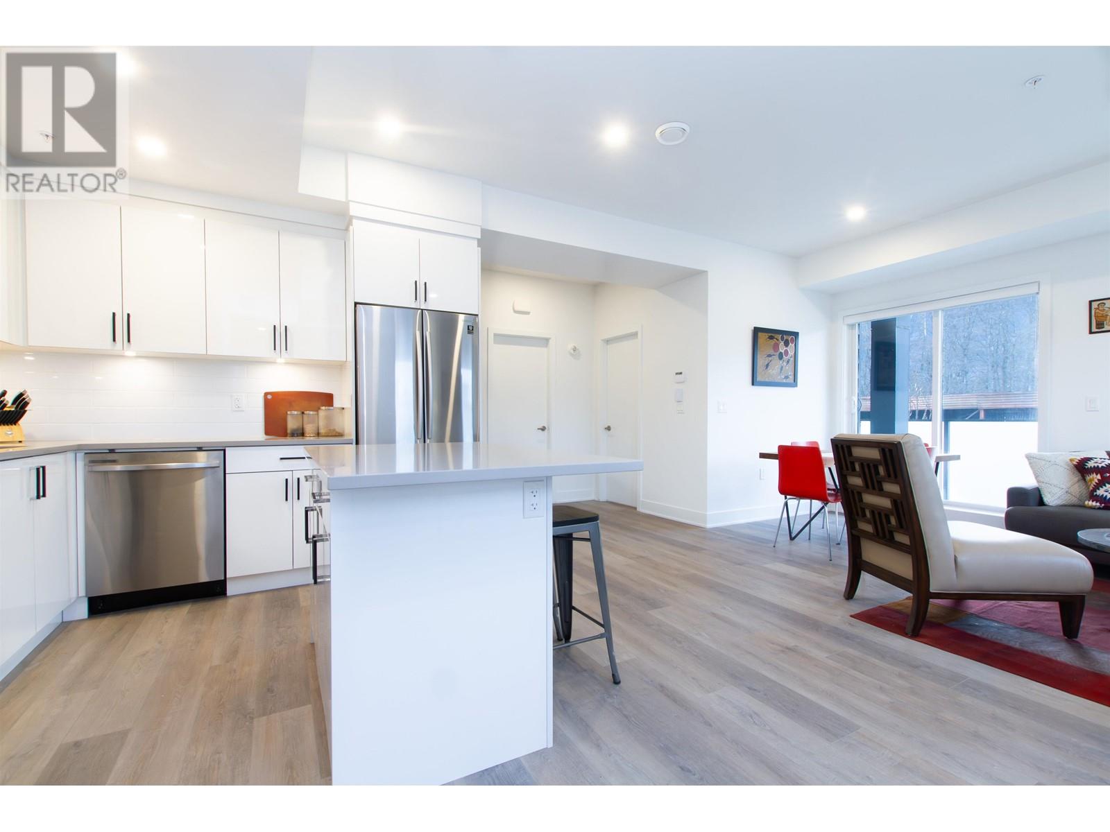 210 37842 Third Avenue, Squamish, British Columbia  V8B 1B9 - Photo 5 - R2851531